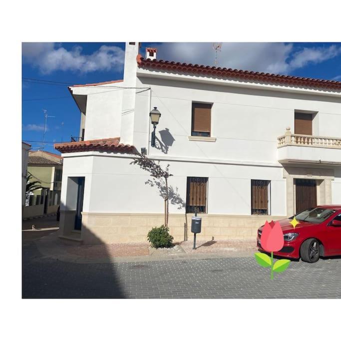 Agradable Casa Con Chimenea Interior Y Barbacoa. Βίλα Graja de Iniesta Εξωτερικό φωτογραφία