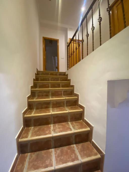 Agradable Casa Con Chimenea Interior Y Barbacoa. Βίλα Graja de Iniesta Εξωτερικό φωτογραφία